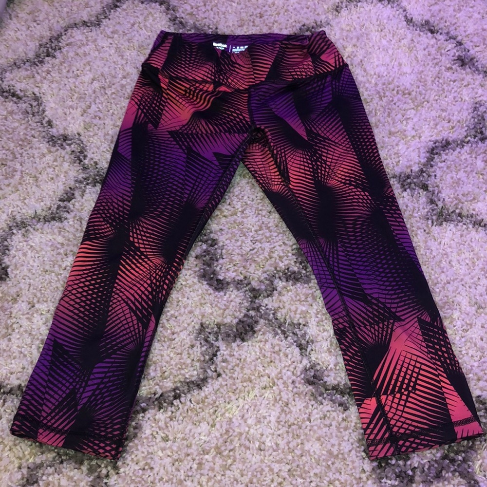 women’s reebok cropped leggings